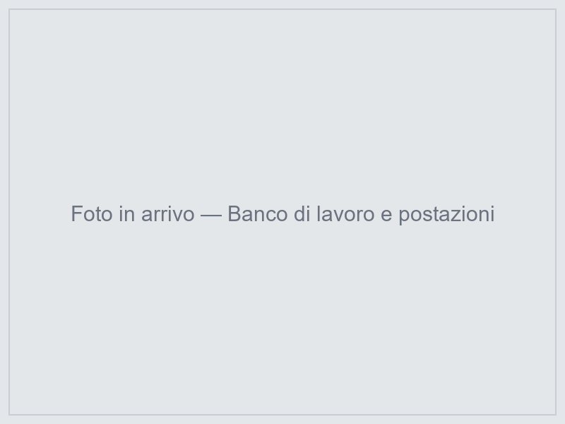 Postazioni di lavoro della sede BRIANCLIMA: banco e strumenti per la manutenzione caldaie